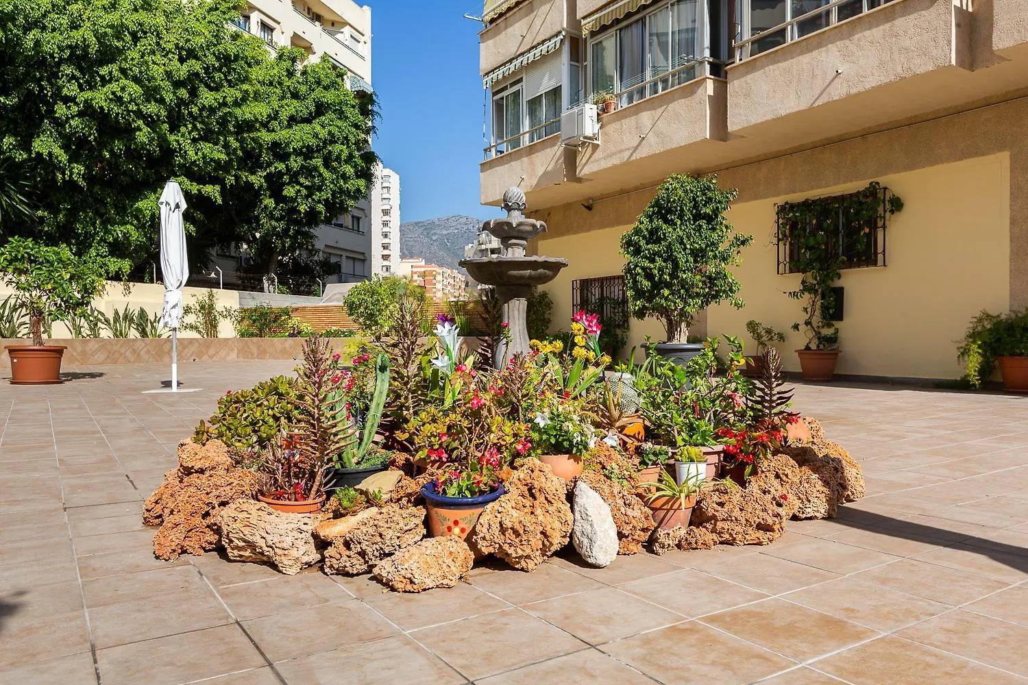 Ver1 - Terraza - 1 Dorm - Wifi - Centro A 100 Metros - Playa A 600 Metros Torremolinos Apartment